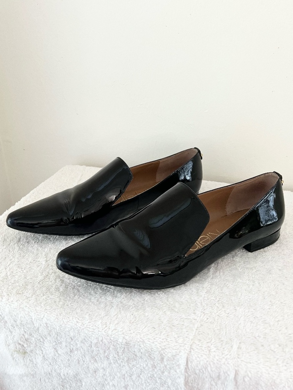 Calvin Klein Elin Black Patent Leather Pointed Toe Loafers Size 11